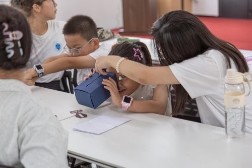 山东理工大学“法治未来”青年实践团：法治护航七彩假期青春力量浸润童心(图3)