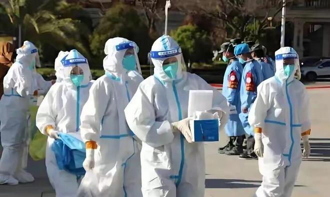 5年前靠倒卖口罩一年赚60亿元住5万一夜酒店的他如今咋样了(图2)