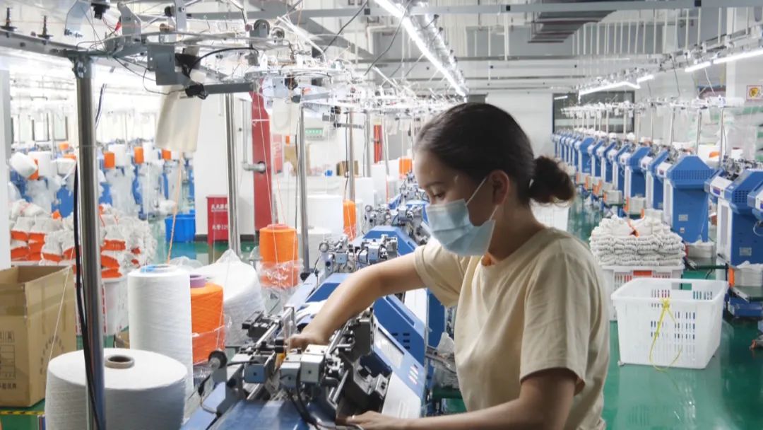 高档精品服装智能化生产线建设项目实施计划方案doc(图1)